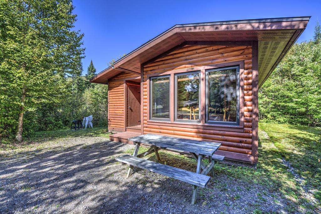 Le Grand R Hotel Saint-Donat-de-Montcalm Eksteriør billede